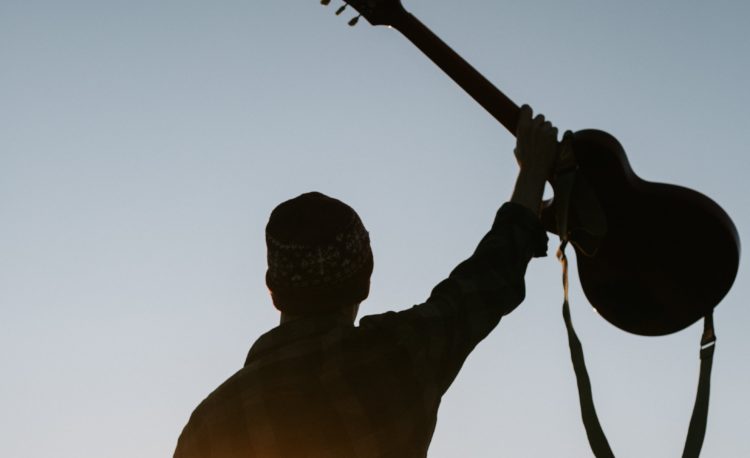 passionné de la guitare